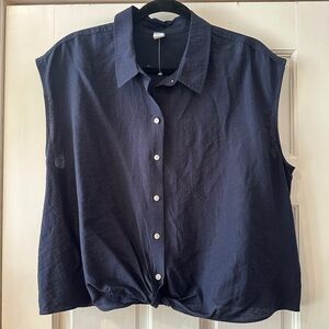 Old navy blouse